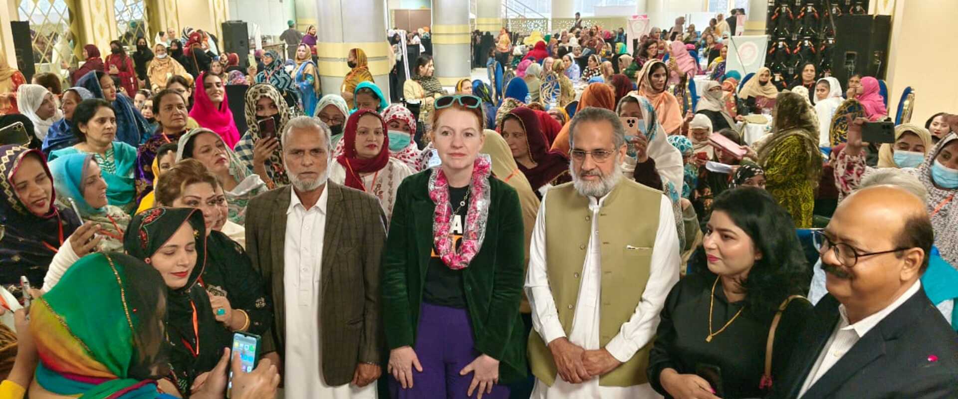 Pakistan's Community Health Workers Unite In Historic Federation - PSI -  The global union federation of workers in public services