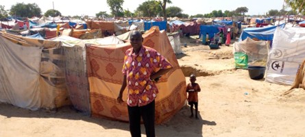 Tent camp of N’Djamena dwellers displaced by the 2022 floods. Photo: SYNACOT
