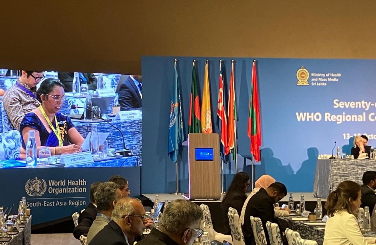 Samudra Gunawardana, PSI APREC member and representative of PSUNU, reading the statement at 78th WHO WHO South-East Asia Regional Committee meeting